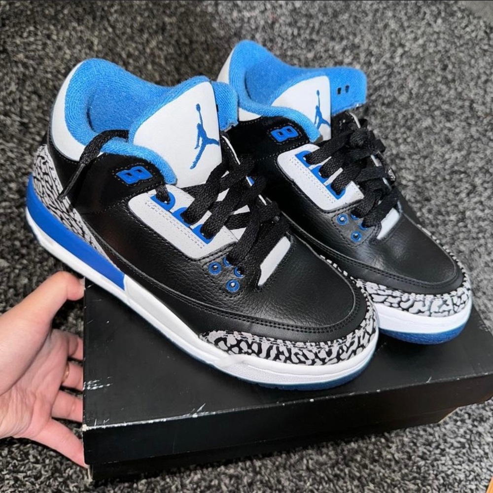 Jordan 3s sport blue size 6.5